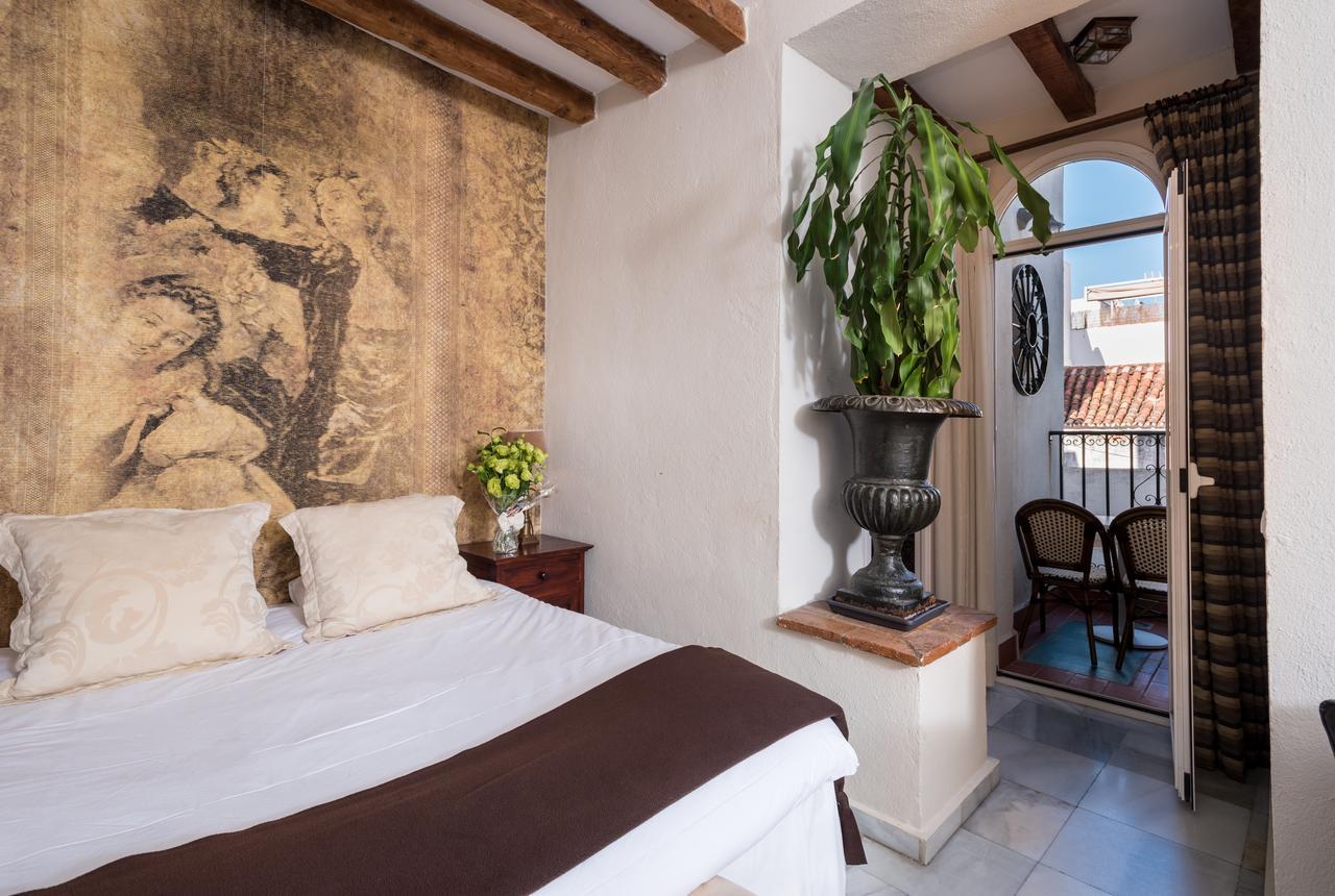 The Town House (adults Only) Pensión