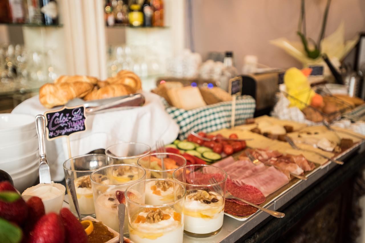 Gasthuis The Town House (adults Only) Marbella